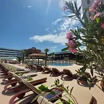 Terra Hotel